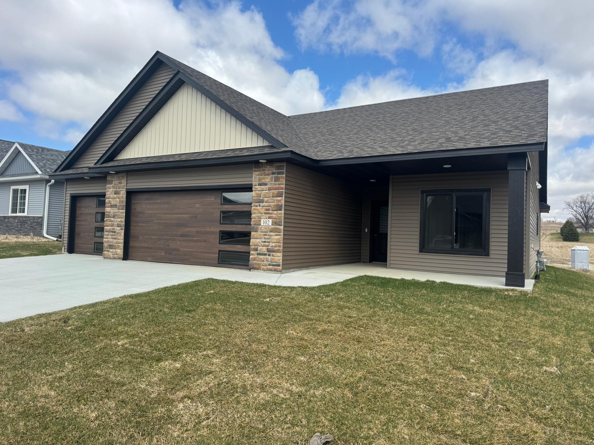 102 Fairway Street Zumbrota MN 55992