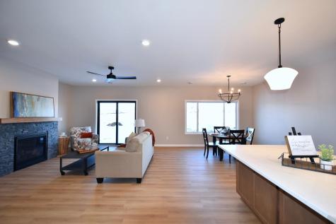 102 Fairway Street Zumbrota MN 55992