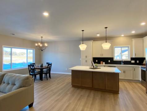 102 Fairway Street Zumbrota MN 55992