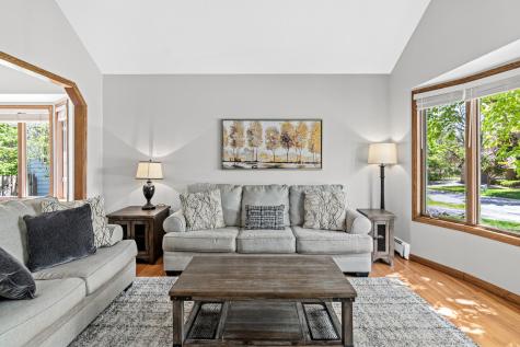 645 Lake Pine Drive Shoreview MN 55126