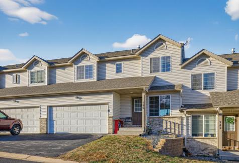 746 Baylee Place SW Pine Island MN 55963