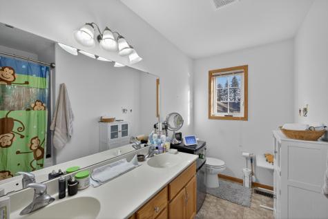 746 Baylee Place SW Pine Island MN 55963