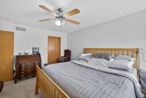 746 Baylee Place SW Pine Island MN 55963