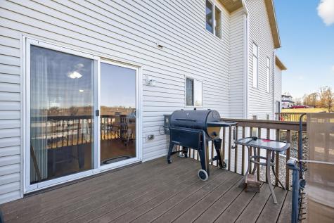 746 Baylee Place SW Pine Island MN 55963