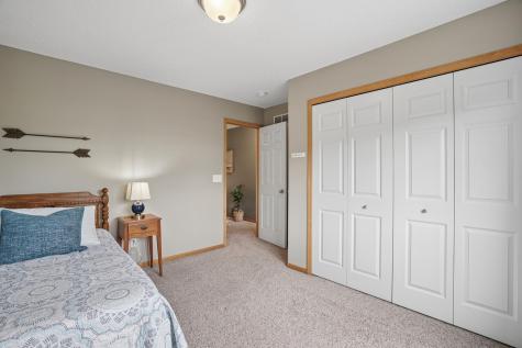 805 Willow Glen Court Buffalo MN 55313