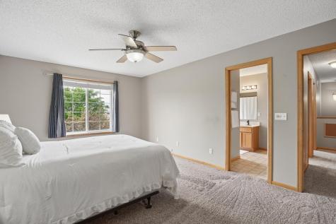 805 Willow Glen Court Buffalo MN 55313