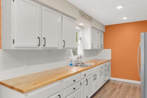 405 1st Avenue SE New Prague MN 56071