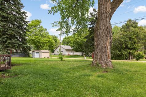 405 1st Avenue SE New Prague MN 56071