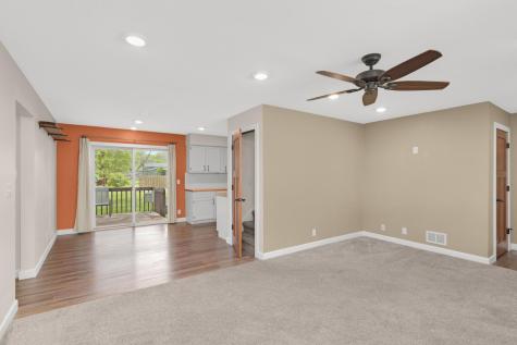 405 1st Avenue SE New Prague MN 56071
