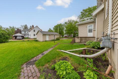619 2nd Avenue NE Waseca MN 56093