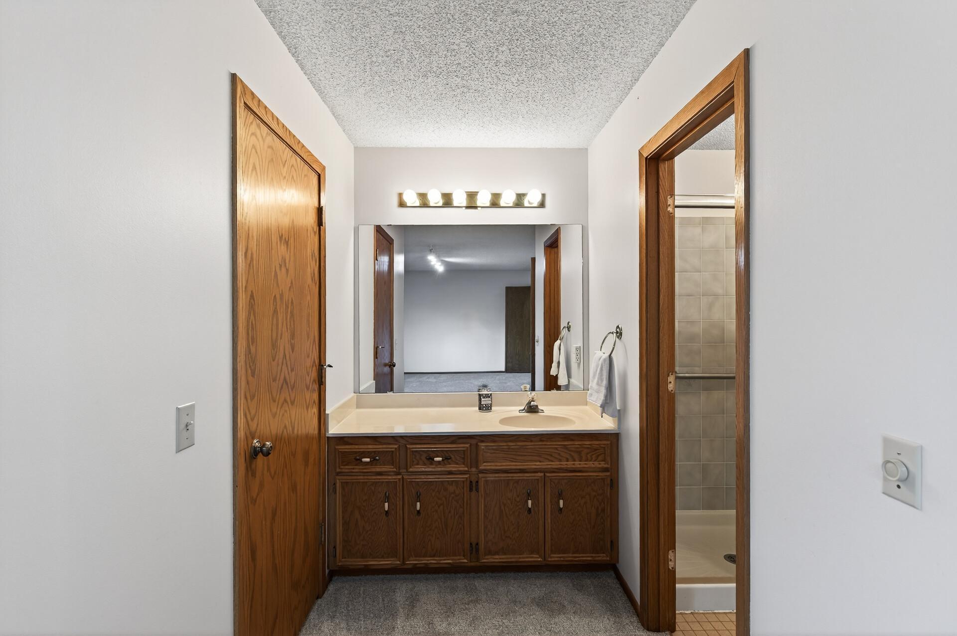 5357 Upper 147th Street W Apple Valley MN 55124