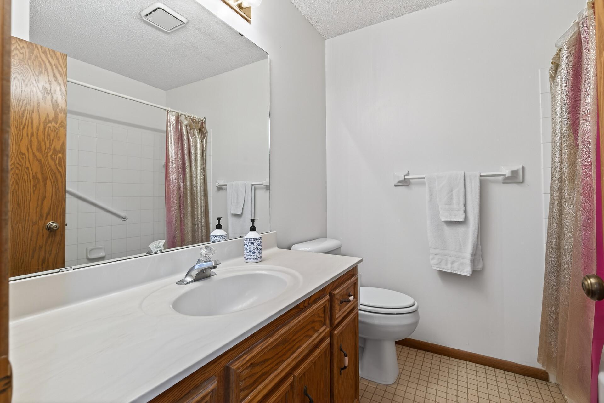 5357 Upper 147th Street W Apple Valley MN 55124