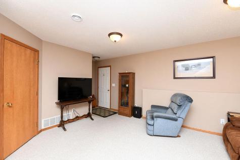 1661 6th Street W West Fargo ND 58078