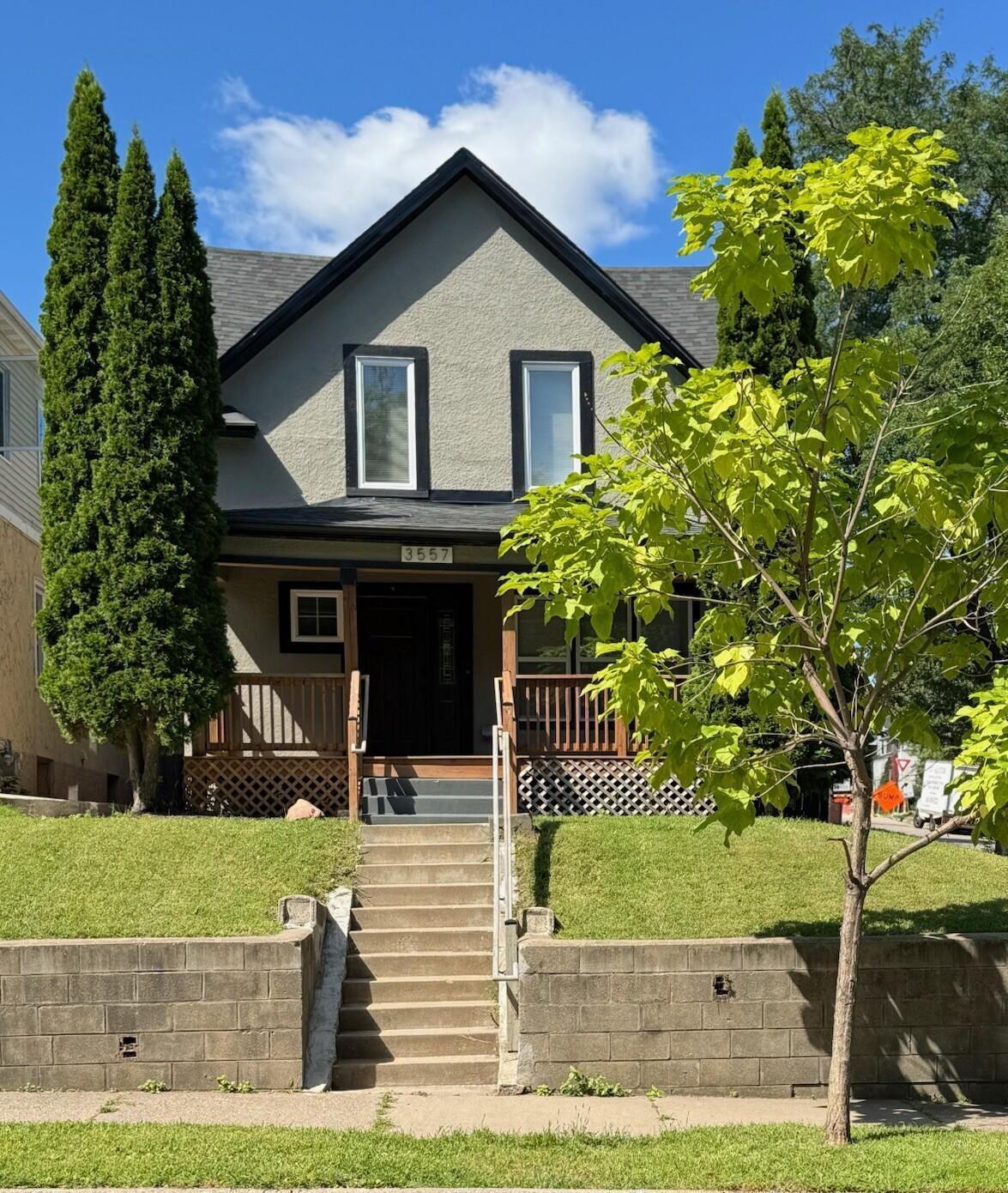 3557 Dupont Avenue N Minneapolis MN 55412