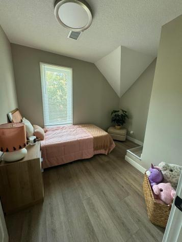 3557 Dupont Avenue N Minneapolis MN 55412