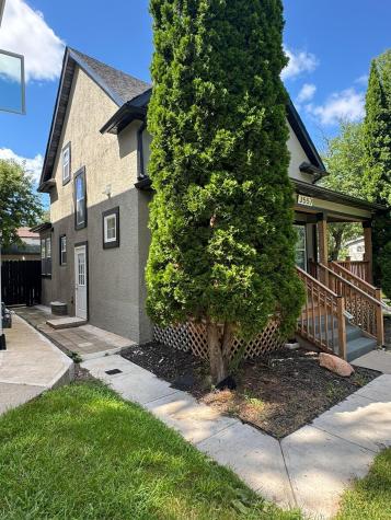 3557 Dupont Avenue N Minneapolis MN 55412