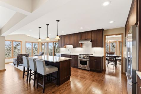 16048 Baywood Lane Eden Prairie MN 55346