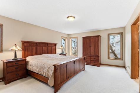 16048 Baywood Lane Eden Prairie MN 55346