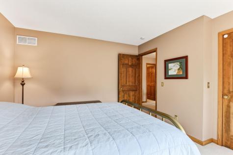 16048 Baywood Lane Eden Prairie MN 55346