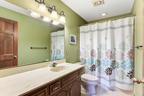 16048 Baywood Lane Eden Prairie MN 55346
