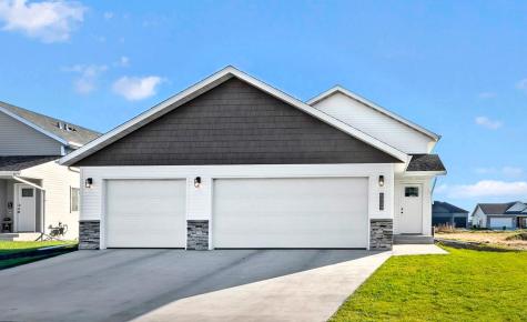 6009 80th Avenue S Horace ND 58047