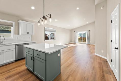 6009 80th Avenue S Horace ND 58047