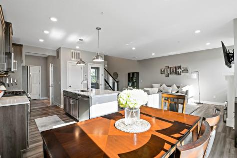 18364 Glasswort Drive Lakeville MN 55044