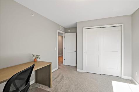 18364 Glasswort Drive Lakeville MN 55044