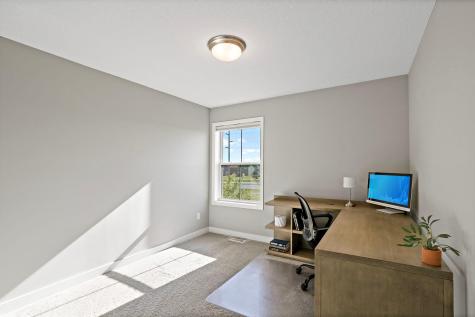 18364 Glasswort Drive Lakeville MN 55044
