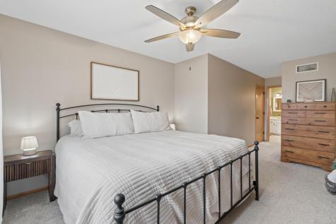 5955 Wedgewood Lane N Plymouth MN 55446