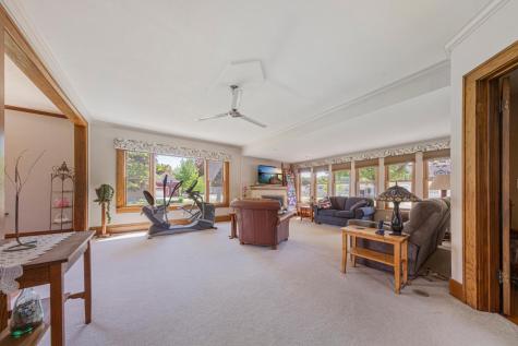 580 6th Street Lafayette MN 56054