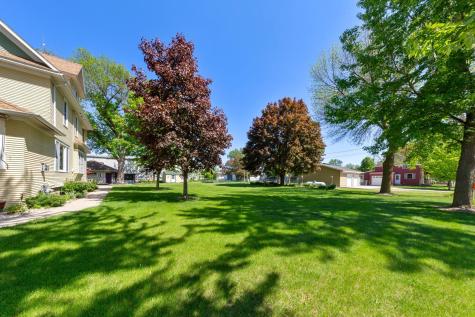 580 6th Street Lafayette MN 56054