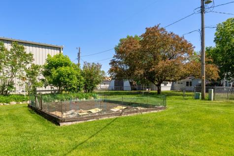 580 6th Street Lafayette MN 56054