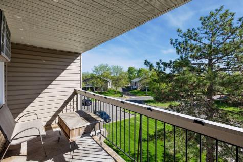 7624 157th Street W Apple Valley MN 55124