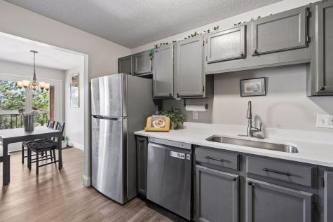7624 157th Street W Apple Valley MN 55124