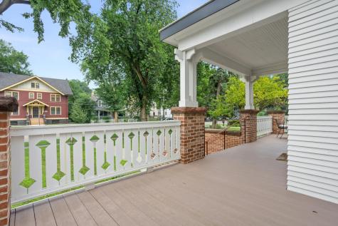 1124 5th Avenue S Fargo ND 58103