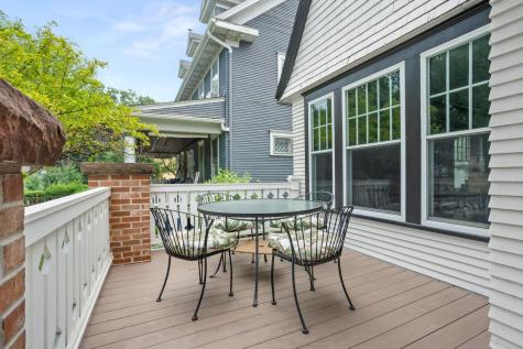 1124 5th Avenue S Fargo ND 58103