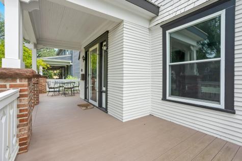 1124 5th Avenue S Fargo ND 58103