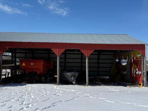 2854 405th Avenue NE Braham MN 55006