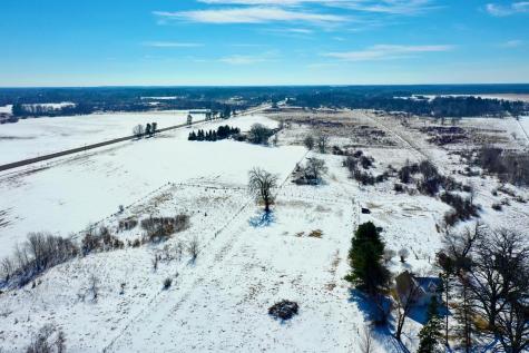 2854 405th Avenue NE Braham MN 55006