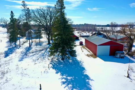 2854 405th Avenue NE Braham MN 55006