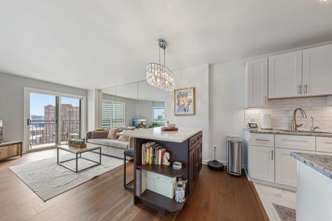 1225 Lasalle Avenue Minneapolis MN 55403