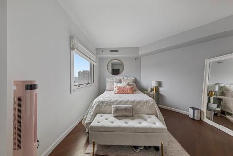 1225 Lasalle Avenue Minneapolis MN 55403