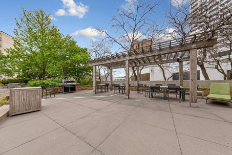 1225 Lasalle Avenue Minneapolis MN 55403