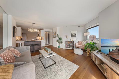1225 Lasalle Avenue Minneapolis MN 55403