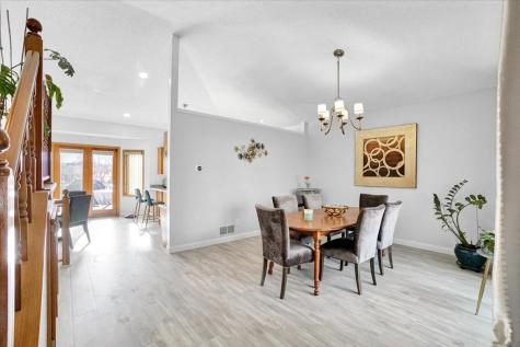 5583 W 140th Street Savage MN 55378