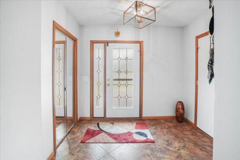 5583 W 140th Street Savage MN 55378