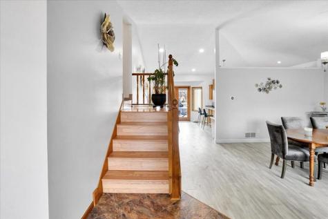 5583 W 140th Street Savage MN 55378