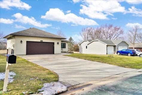 5583 W 140th Street Savage MN 55378