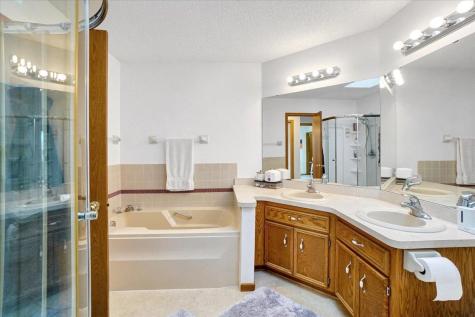 5583 W 140th Street Savage MN 55378